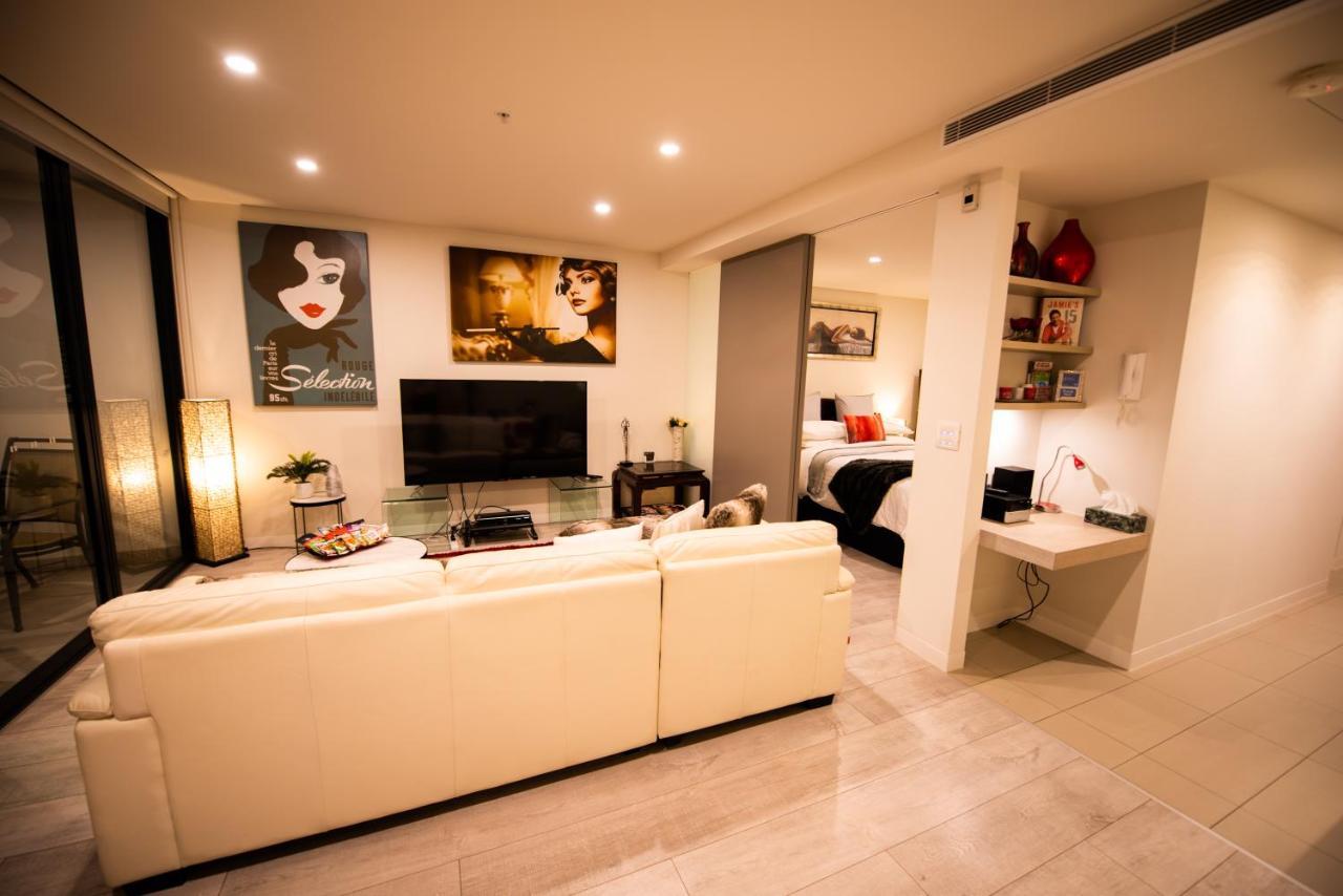 Modern, Clean, Luxury At The Right Price..... Appartement Maribyrnong Buitenkant foto